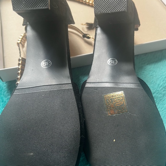 Minimalist Chunky Heeled Ankle Strap Sandals, Black Faux , open toe - Picture 6 of 6